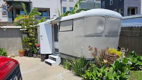 13713 S. Vermont Ave, Gardena, CA 90247