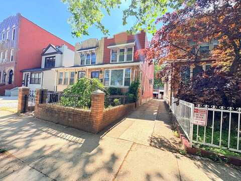 884 Brooklyn Ave, Brooklyn, NY 11203