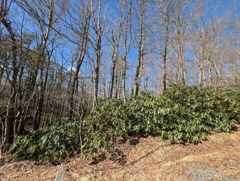 1227 Hunter Lane, Emerald Lakes, PA 18334