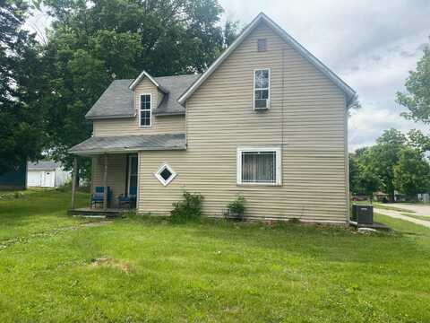 423 N Harris St, Cameron, MO 64429