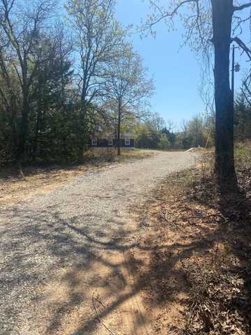 26213 Highway 102, Tecumseh, OK 74873