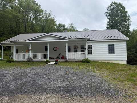 227 Vic Miller Road, Strongstown, PA 15957