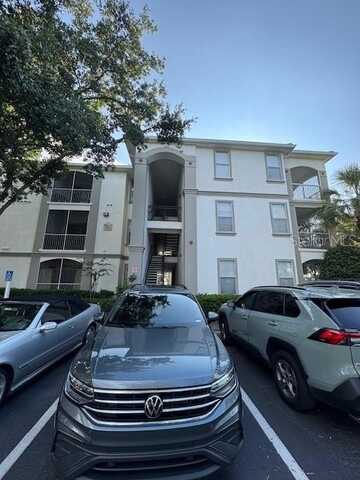 2525 Maitland Crossing Way, Orlando, FL 32810