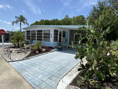 39248 US HWY 19N, Tarpon Springs, FL 34689