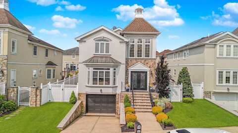 64 Indale Avenue, Staten Island, NY 10309