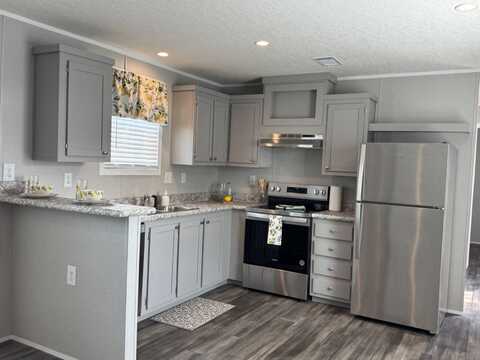 753 Tallman Circle, Midway Park, NC 28544