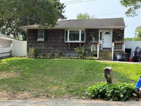 58 Wills Avenue, Mastic, NY 11950