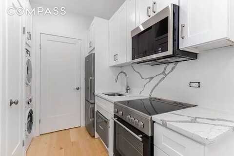 326 East 84th Street, New York, NY 10028
