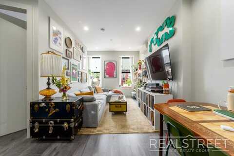 697 Dekalb Ave, BROOKLYN, NY 11216
