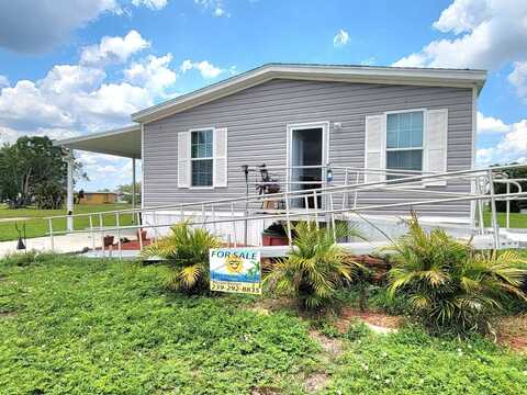 555 James Ct, North Fort Myers, FL 33917
