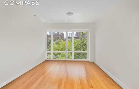 454 West 54th Street, New York, NY 10019