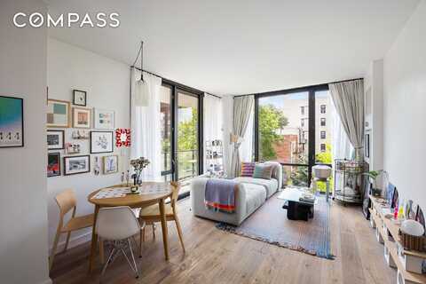 215 Avenue B, New York, NY 10009