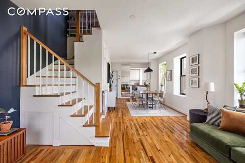 702 East 5th Street, New York, NY 10009