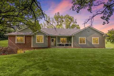 21922 Hawley Rd, Glenwood, IA 51534