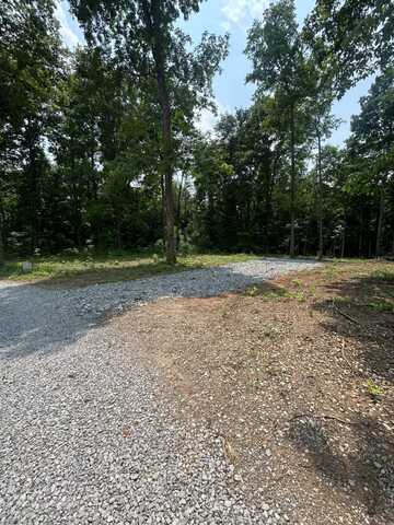 2620 Campbellsville Rd, Greensburg, KY 42743