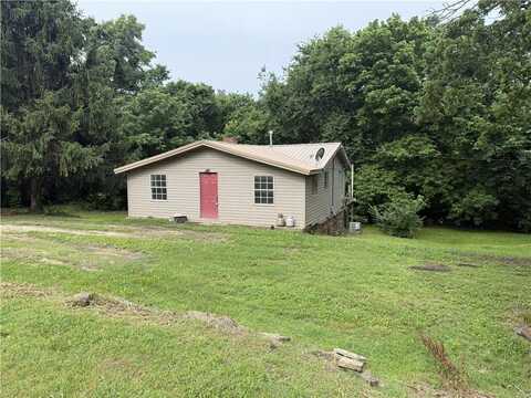 1615 N John Miller RD, Fayetteville, AR 72704