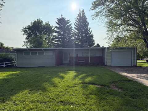 606 N Maple Street, Ainsworth, NE 69210