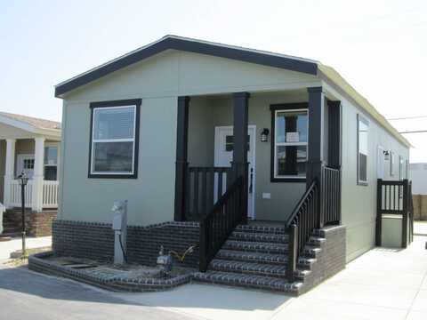 301 E Foothill Blvd, Pomona, CA 91767