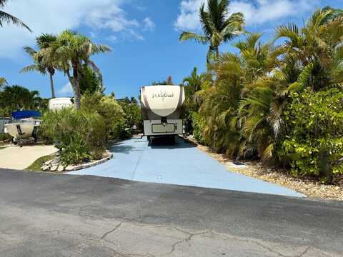 150 Smallwood Dr, Chokoloskee, FL 34138