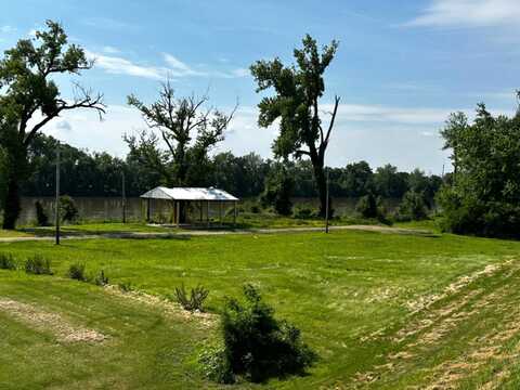 Lot 5 Six Pole Reserve, Front Road, Mount Carmel, IL 62863