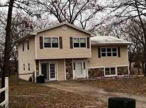 107 Woodland Dr, Stover, MO 65078