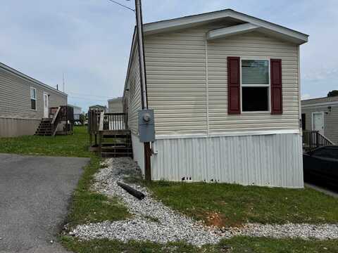 612 Princess Way, Dandridge, TN 37725