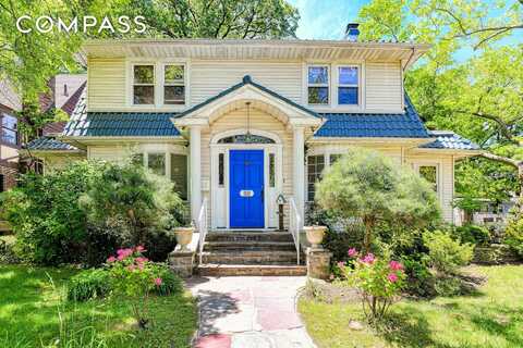 94 Hart Boulevard, Staten Island, NY 10301