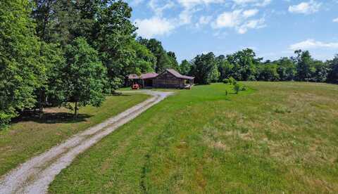 40 Diamond Padgett Ln, Monterey, TN 38574