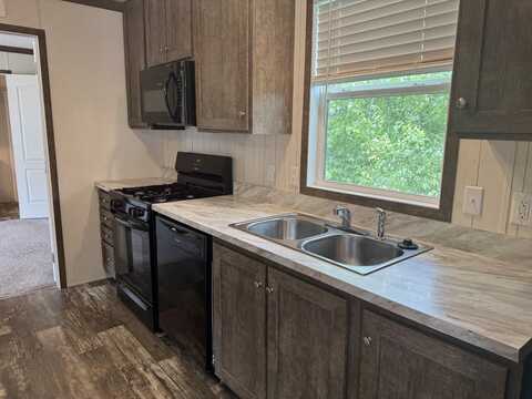 259 Armstrong, Flushing, MI 48433
