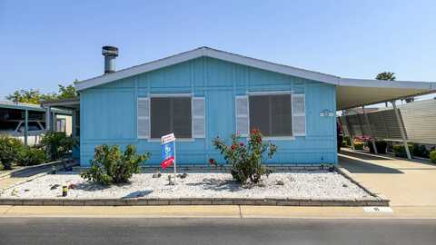 1250 N. KIRBY ST., Hemet, CA 92545