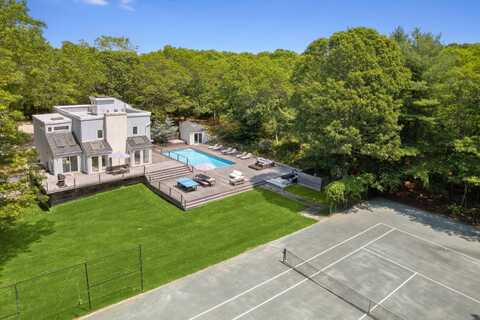 2 JODY'S PATH, East Hampton, NY 11937
