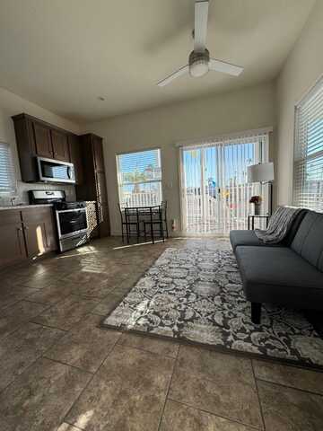 7807 E Main Street, Mesa, AZ 85207