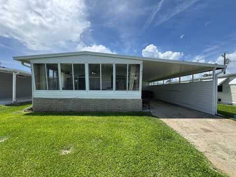 1285 Jamestown Dr, Daytona Beach, FL 32119