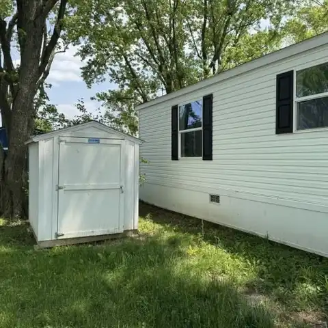 9901 State Road 3, Muncie, IN 47303