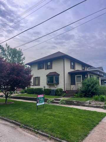 601 E. 2nd Ave, Monmouth, IL 61462