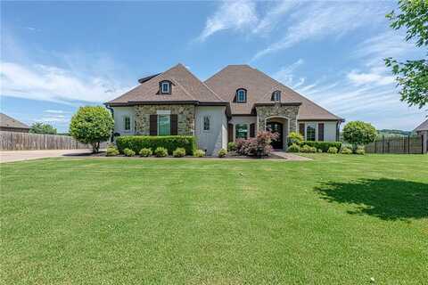 2141 Riverwater LN, Fayetteville, AR 72703
