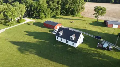 4555 E State Rd 66, Cannelton, IN 47520