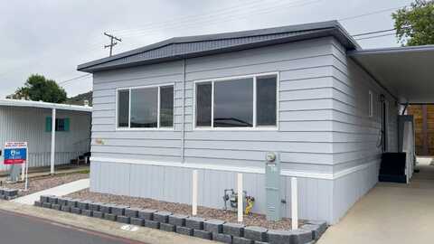 8701 MESA RD, Santee, CA 92071