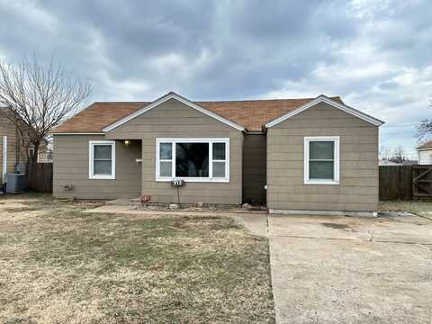 912 N Oak St, Ponca City, OK 74601