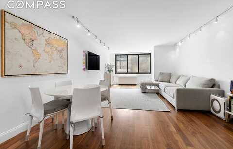 515 East 72nd Street, New York, NY 10021