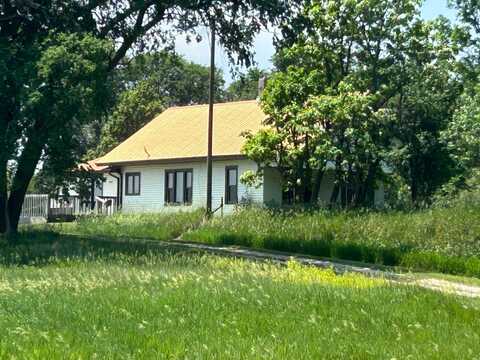 55390 Hwy 20, McLean, NE 68747