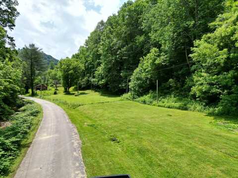 500 Cranefork Rd, Booneville, KY 41314