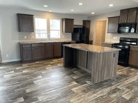 376 Laurel Oak Lane, Whittaker, MI 48190