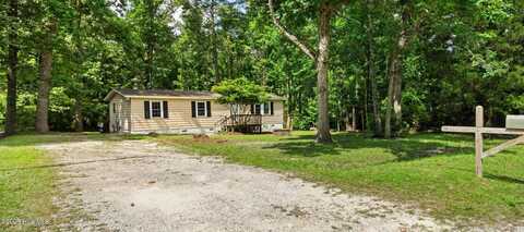 666 Bay Harbor Drive, Hampstead, NC 28443