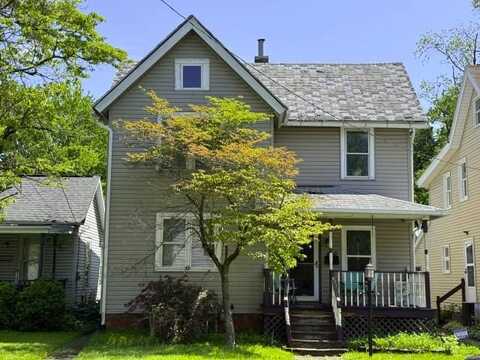 416 3rd St NE, Massillon, OH 44646
