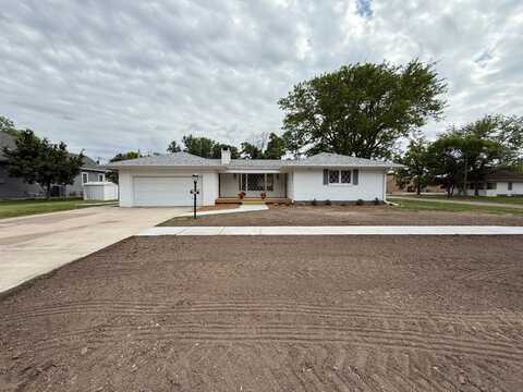 415 Duffield Ave, Hebron, NE 68370