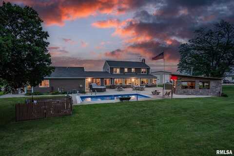 3473 270TH Street, De Witt, IA 52742