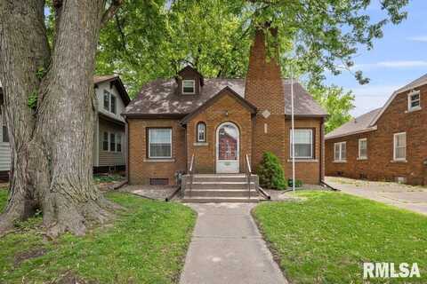 2446 16TH Avenue, Moline, IL 61265