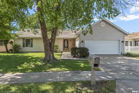104 Messina Drive, Springfield, IL 62703