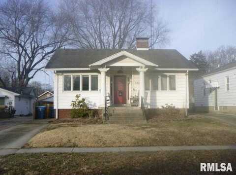 1805 S DOUGLAS Avenue, Springfield, IL 62704